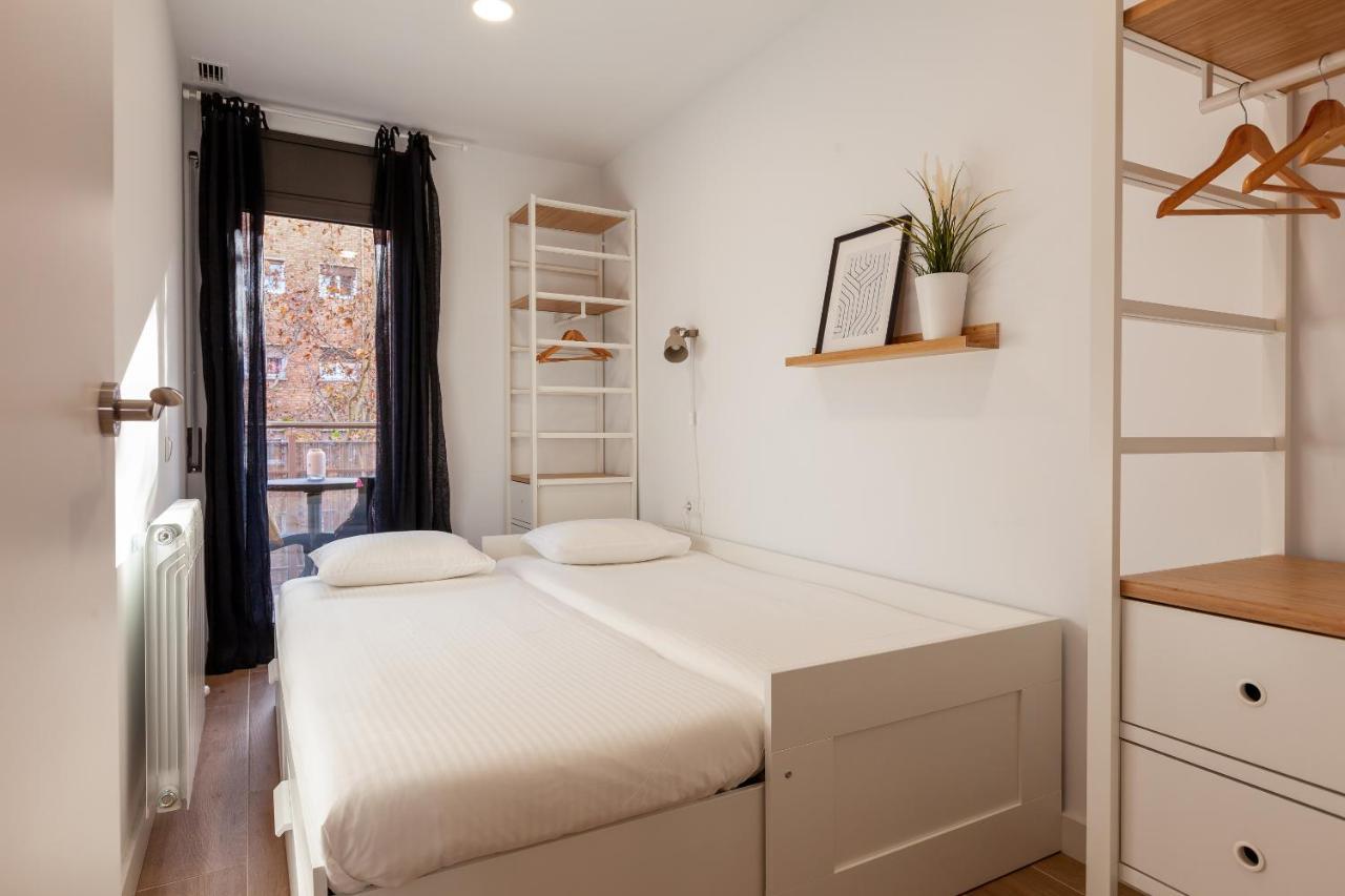 Mediterranean Barcelona Apartments Екстериор снимка