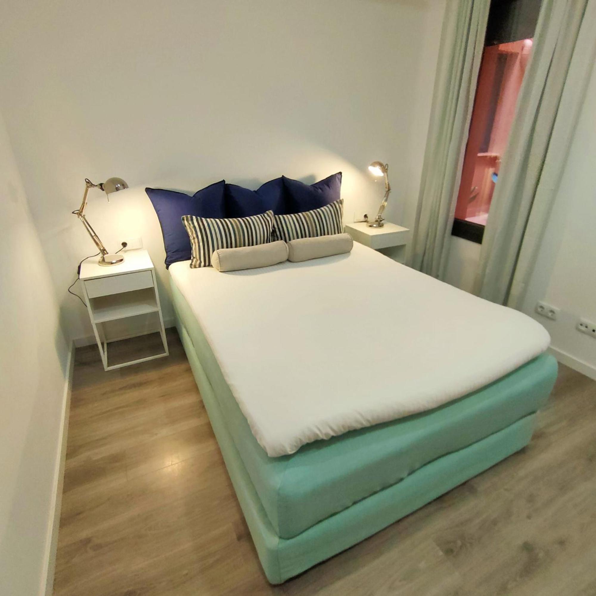 Mediterranean Barcelona Apartments Екстериор снимка